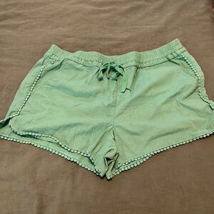 Loft Shorts size M